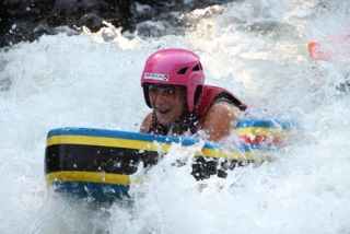 Faire de l hydrospeed Pyrenees Atlantiques